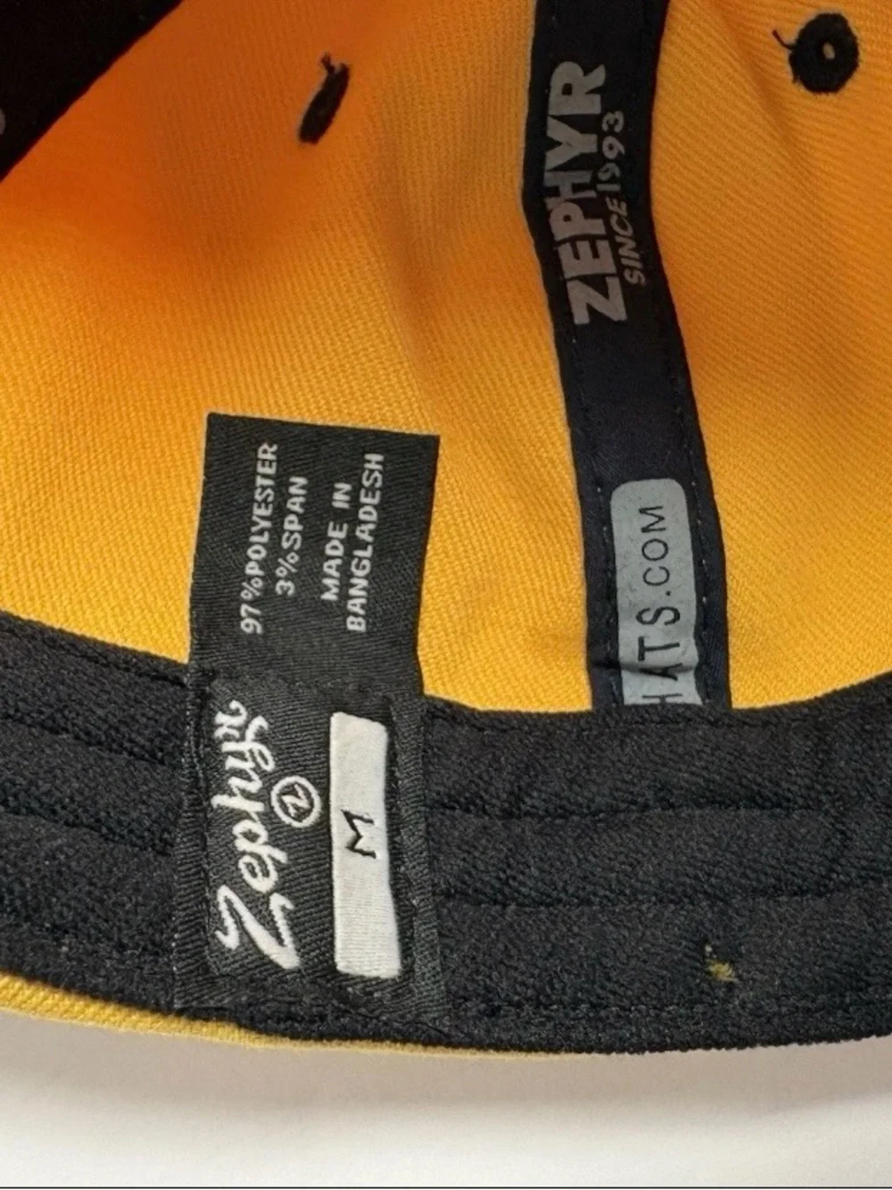 Zephyr Kent State Golden Flashes Yellow Blue Black Flexfit Cap Hat Size M